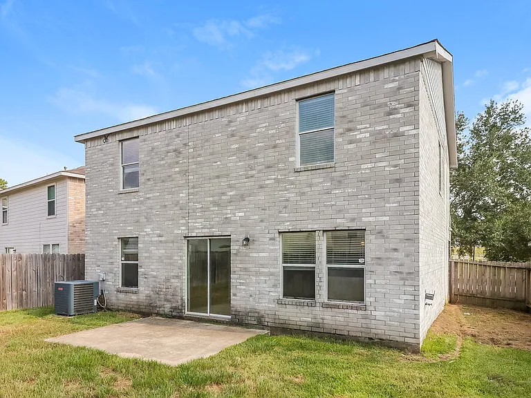 5006 Roth Forest Ln — Photo 17