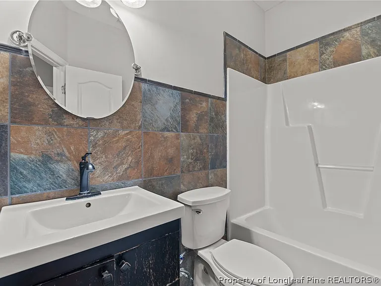 109 Canyon Ct — Photo 18