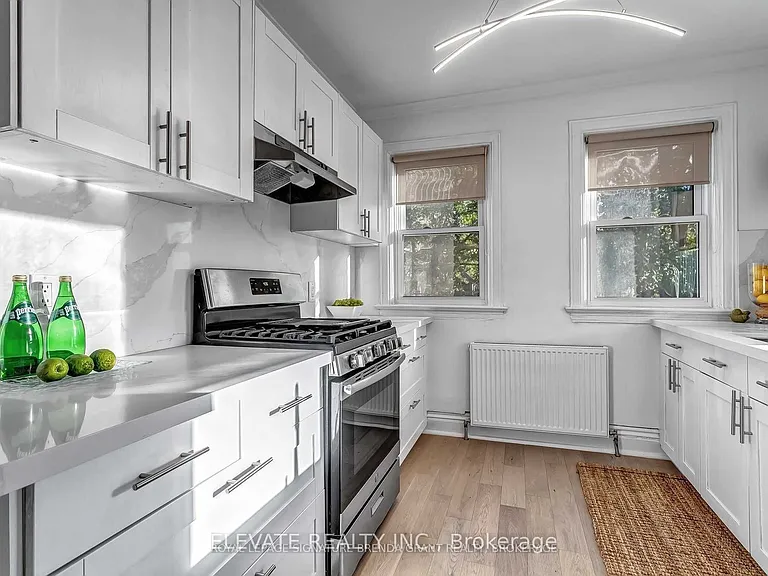 25 Temple Ave — Photo 10