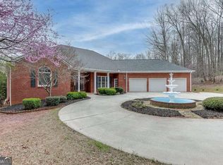 4724 Oak Glen Ct, Gainesville, GA 30507