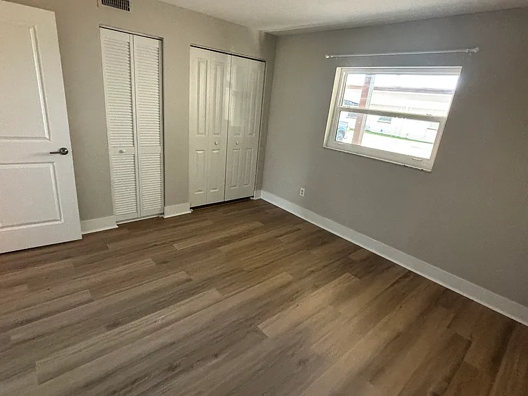 4956 Harbor Villa Ln #105 — Photo 5