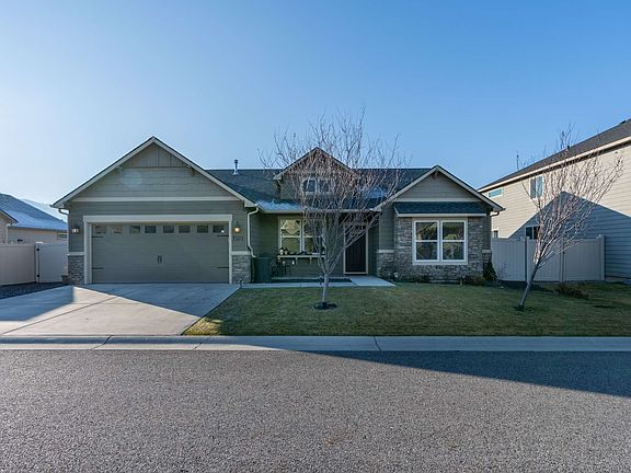 3rd image of 4712 S Lapwai Ln