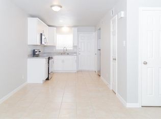 2010 N Travis St, Liberty, TX 77575