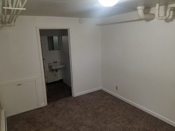 3rd image of 24 Broadwater Ave APT 2