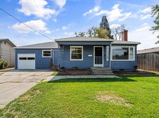 1217 Murray Ave, Medford, OR 97501