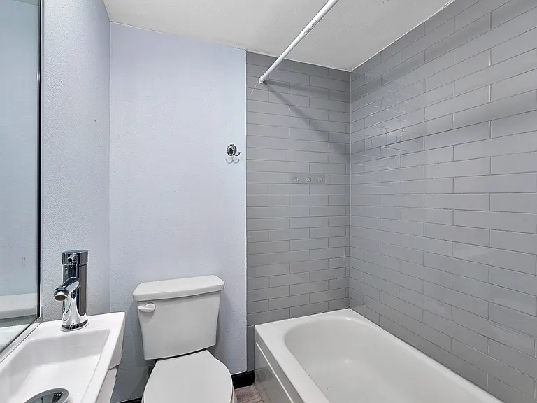 2617 Napoleon St — Photo 7