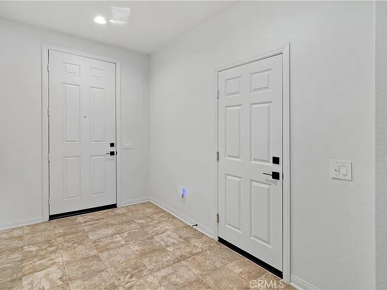 28380 Patches Dr — Photo 3