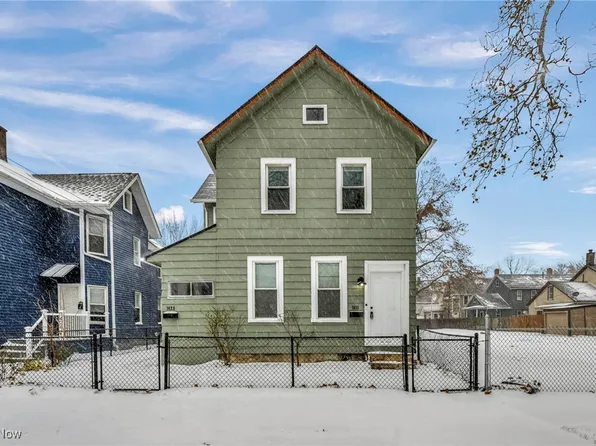 1420 Starkweather Ave, Cleveland, OH 44113