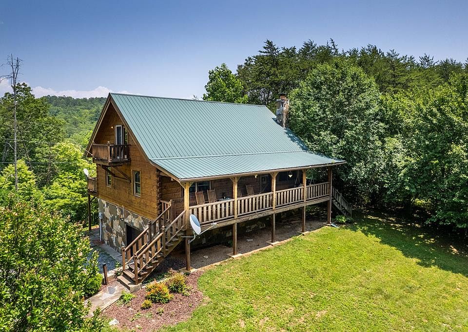 1st image of 1751 Galbraith Creek Rd