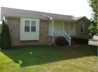 800 Mount Olivet Rd, Columbia, TN 38401