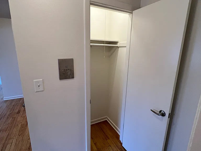 6010 N Winthrop Ave #303 — Photo 17