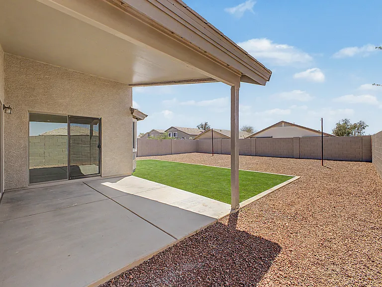 25875 W Saint Catherine Ave — Photo 24