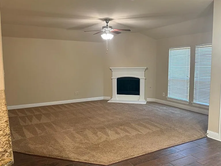 15917 Langsdale St — Photo 3