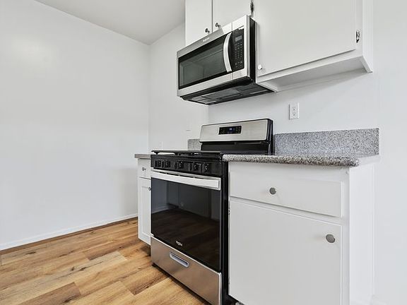 5th image of 5650 Fair Ave #92-21