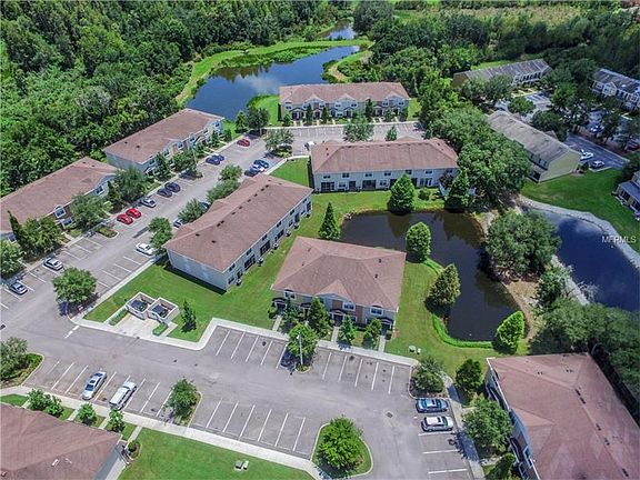 2nd image of 1111 Hillhurst Dr