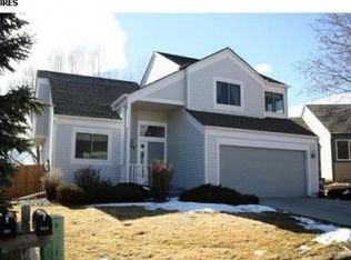 966 Arapahoe Cir, Louisville, CO 80027