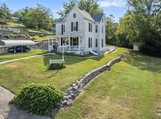 120 Ferry St, Chester, IL 62233