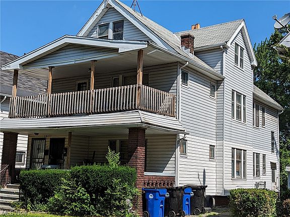 2nd image of 10411 Rosehill Ave