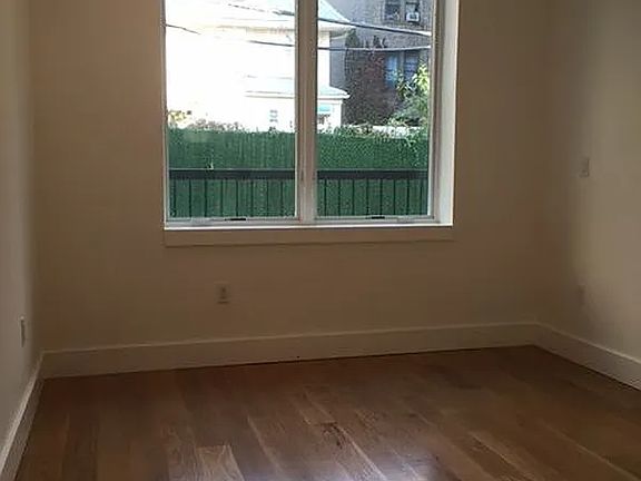 3rd image of 87 Winthrop St #2A