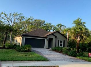831 Mandarin Dr NE, Palm Bay, FL 32905