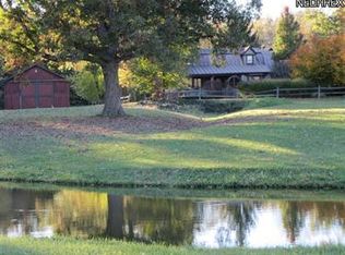 6393 Oak Hill Dr, W Farmington, OH 44491