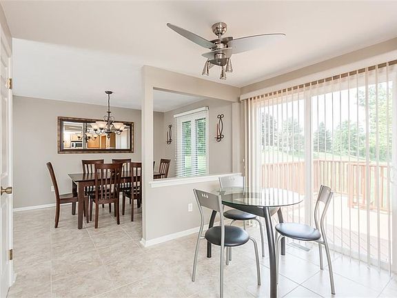 2nd image of 5 Walpole Ct