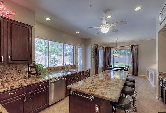 3rd image of 10272 N 135th Pl