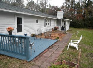 182 Steep Hill Dr, Swansboro, NC 28584
