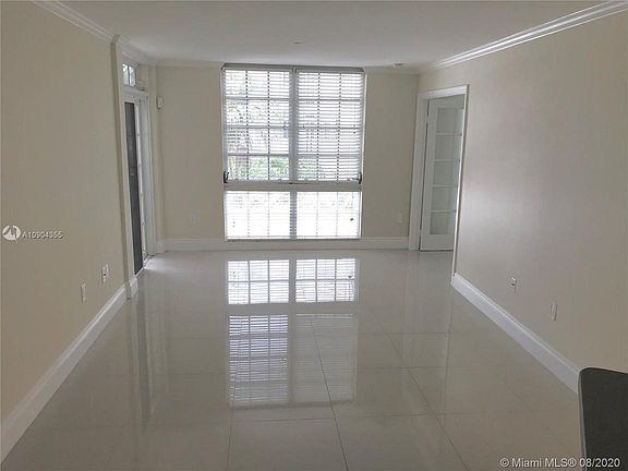 3rd image of 1280 S Alhambra Cir APT 1316
