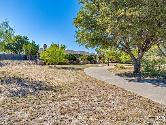 2nd image of 165 Edinburgh Rd