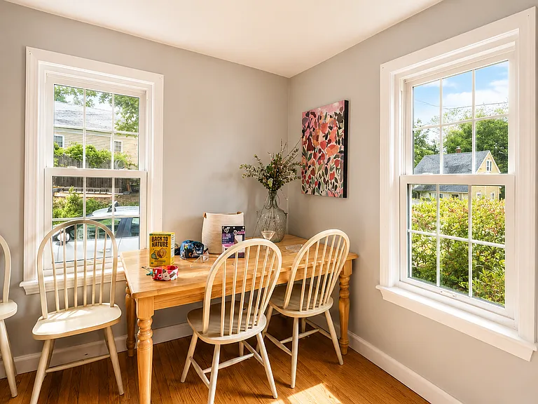 35 Sumac St — Photo 16