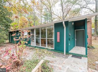 7204 Beechwood Rd, Alexandria, VA 22307