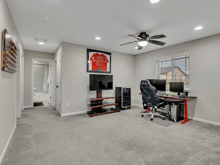 25062 E Cedar Pl — Photo 23