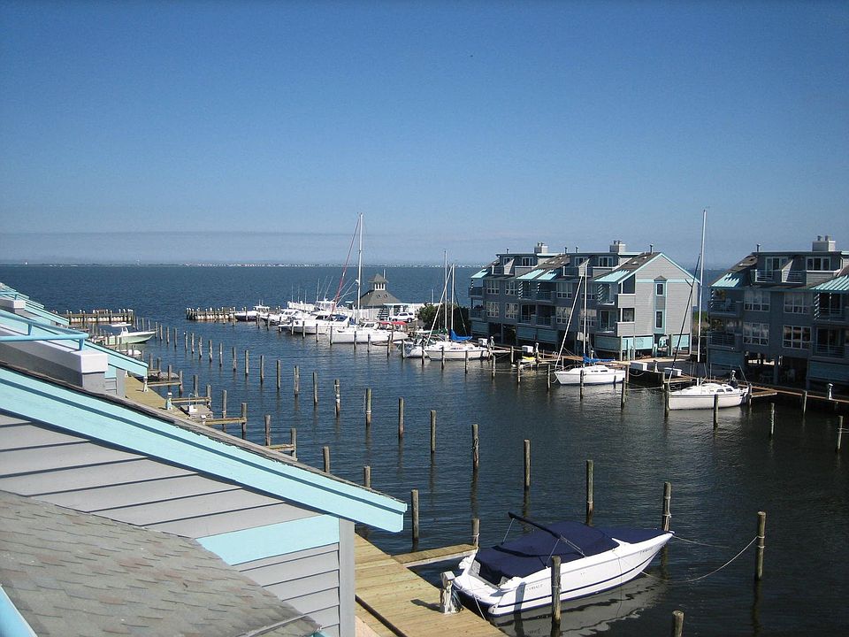 1st image of 24 Grand Bay Harbor Dr