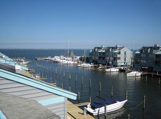 24 Grand Bay Harbor Dr, Waretown, NJ 08758