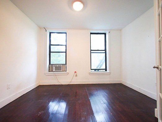 5th image of 571 Saint Johns Pl #3M