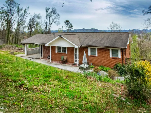 407 Pine St, Clinton, TN 37716