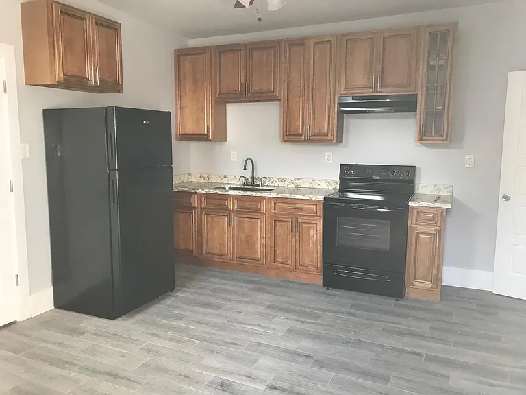 Living Room/Kitchen