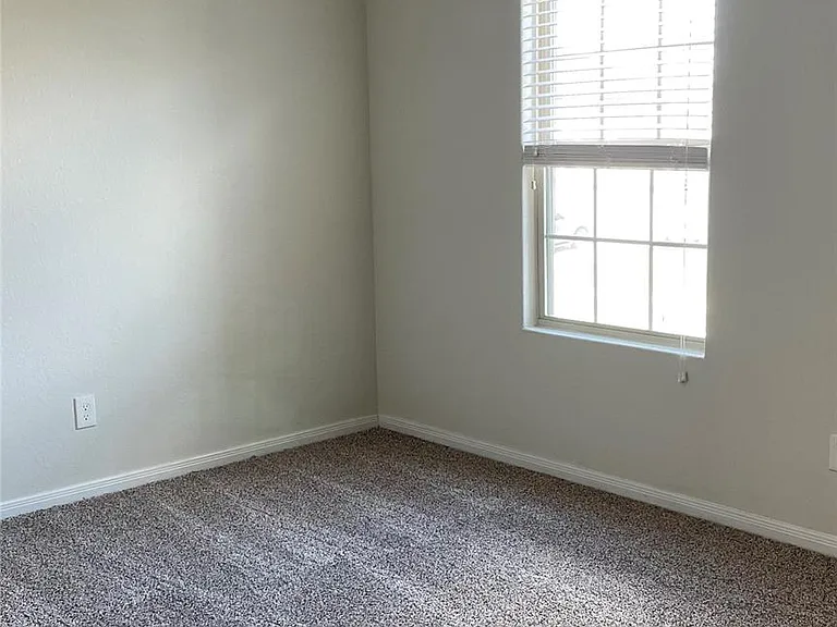 2522 Bedrock Ln — Photo 17