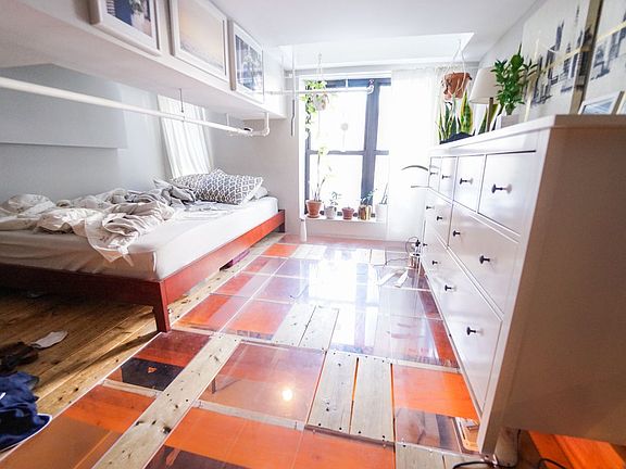 2nd image of 70 Kosciuszko St APT 1N