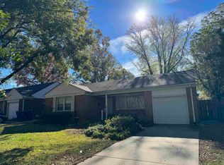 5825 Avalon St, Wichita, KS 67208