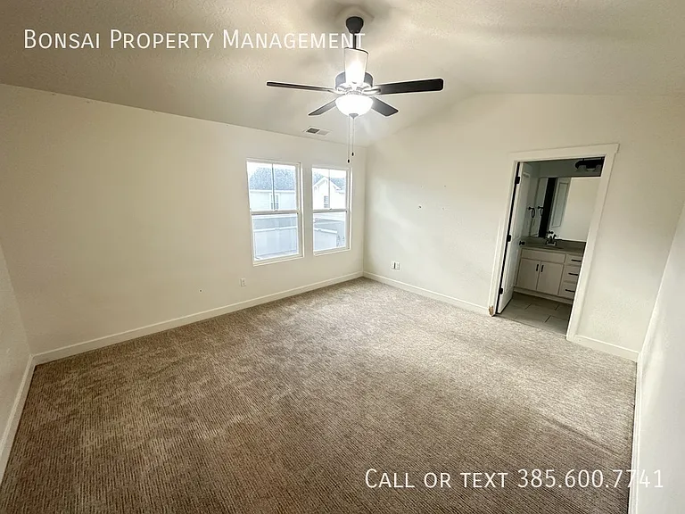 11723 S Leander Dr — Photo 8