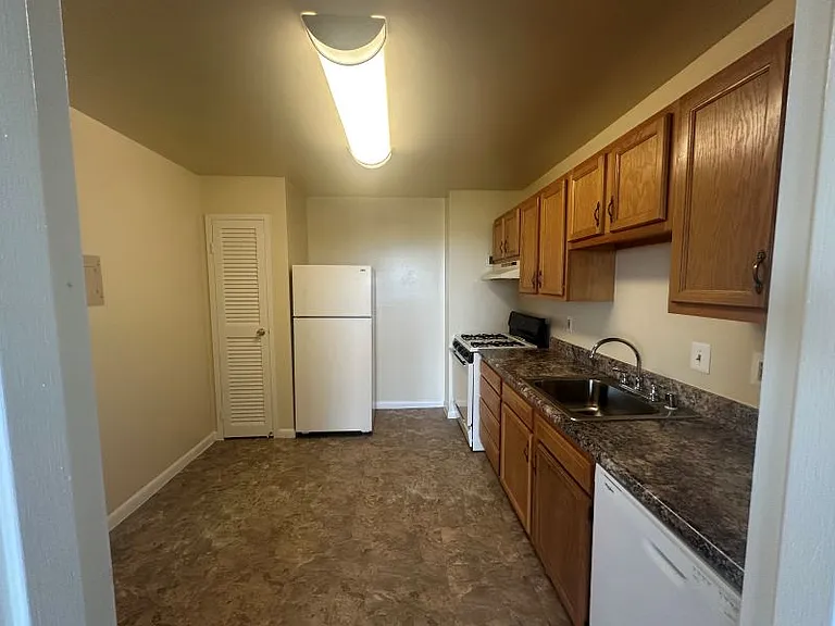 9727 Mount Pisgah Rd — Photo 116