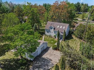 1019 Siesta St, Gladwin, MI 48624