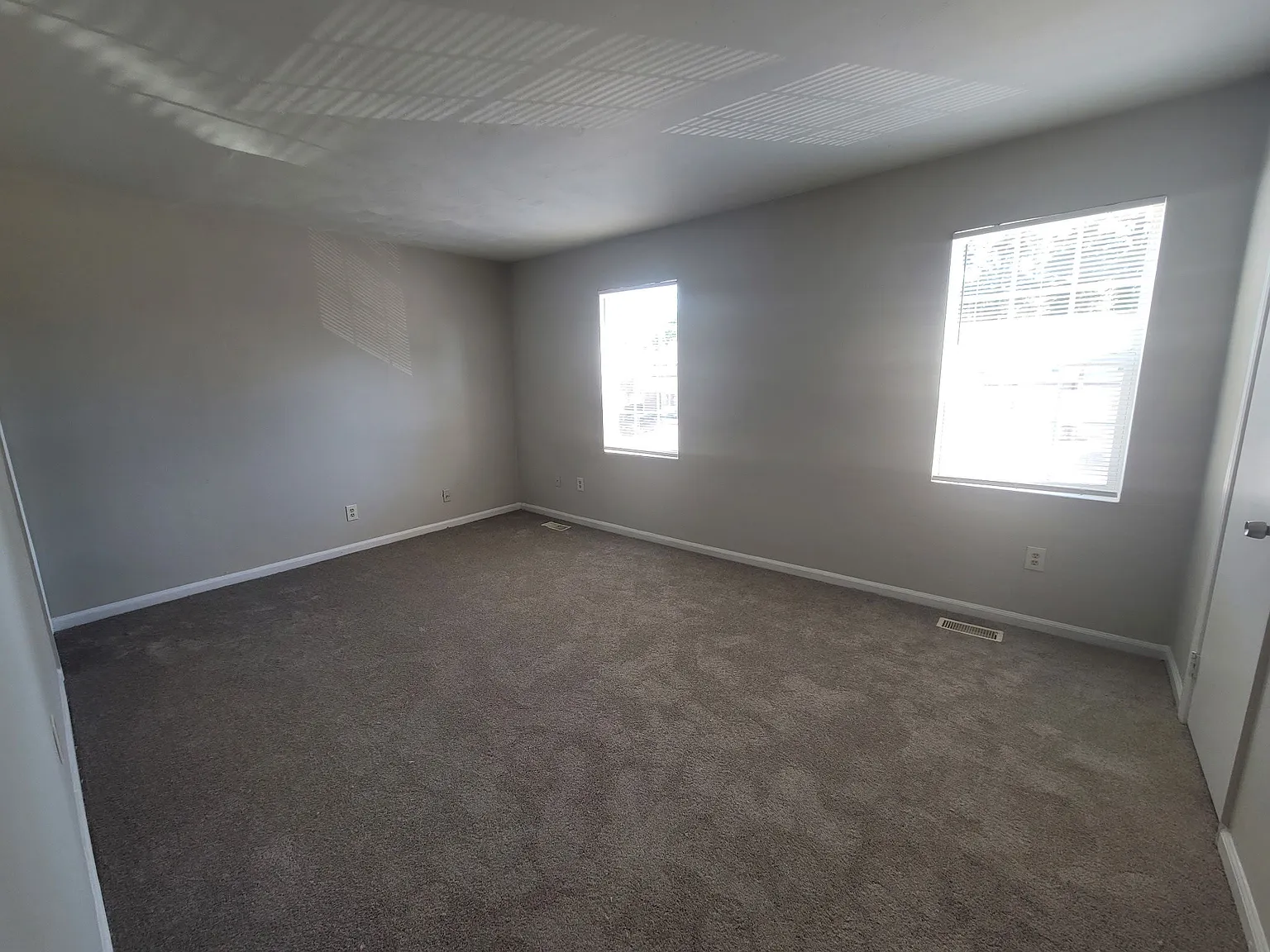 3221 Barlborough Way - For Sale - 1 — Photo 3