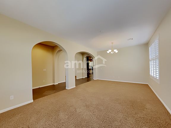 3rd image of 681 Bighorn Creek St