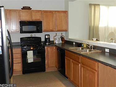 4th image of 9437 Grist Mill Dr