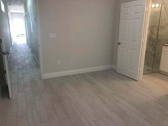 2nd image of 2602 Saginaw Ave