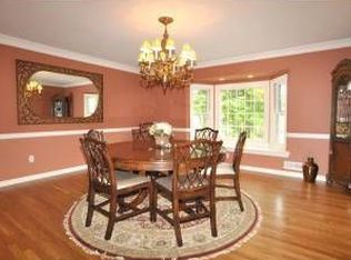 72 Dale Dr, Summit, NJ 07901