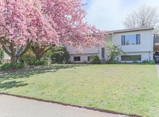 26728 33rd Ave, Langley, BC V4W 3G2
